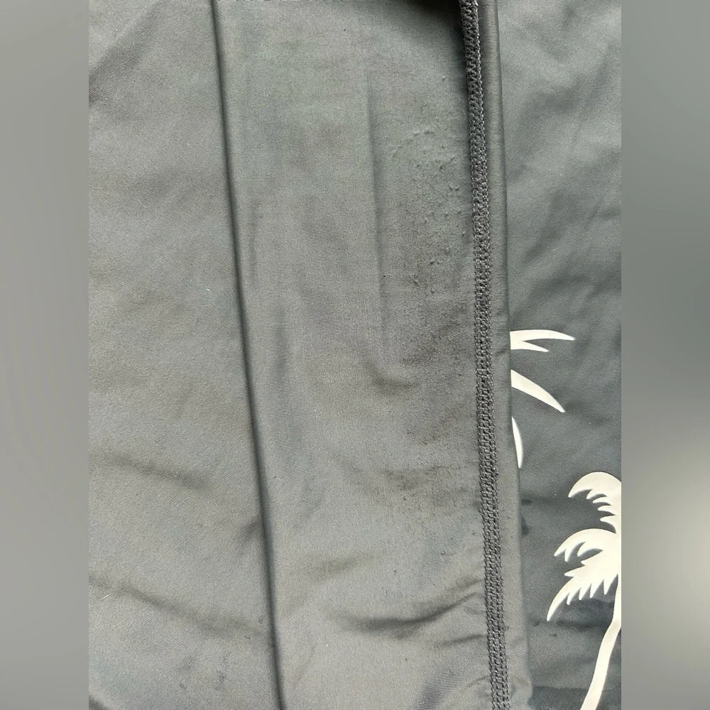 Charm Leaks UPF 50+ Long Sleeve Swim Shirt /Rash Guard size small